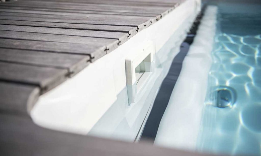 آماده-سازی-استخر-برای-زمستان-و-تابستان