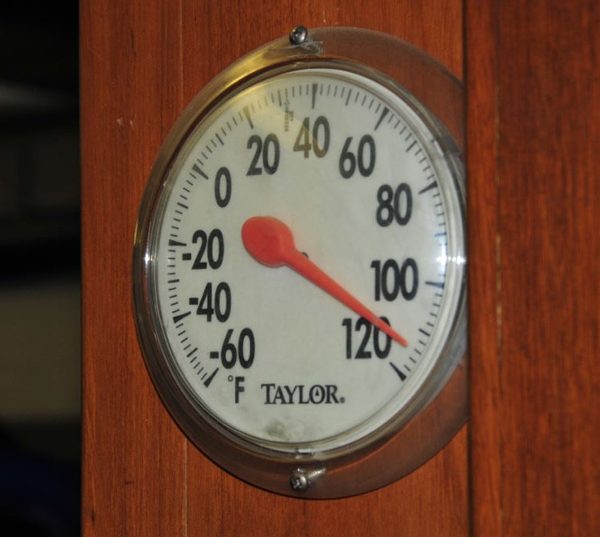 چرا-دمای-موتورخانه-به-طور-غیرعادی-افزایش-می‌یابد؟