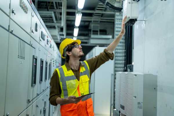 سرویس دوره‌ای تاسیسات ساختمان